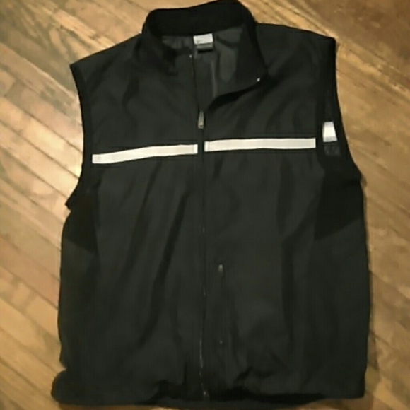 nike windbreaker vest
